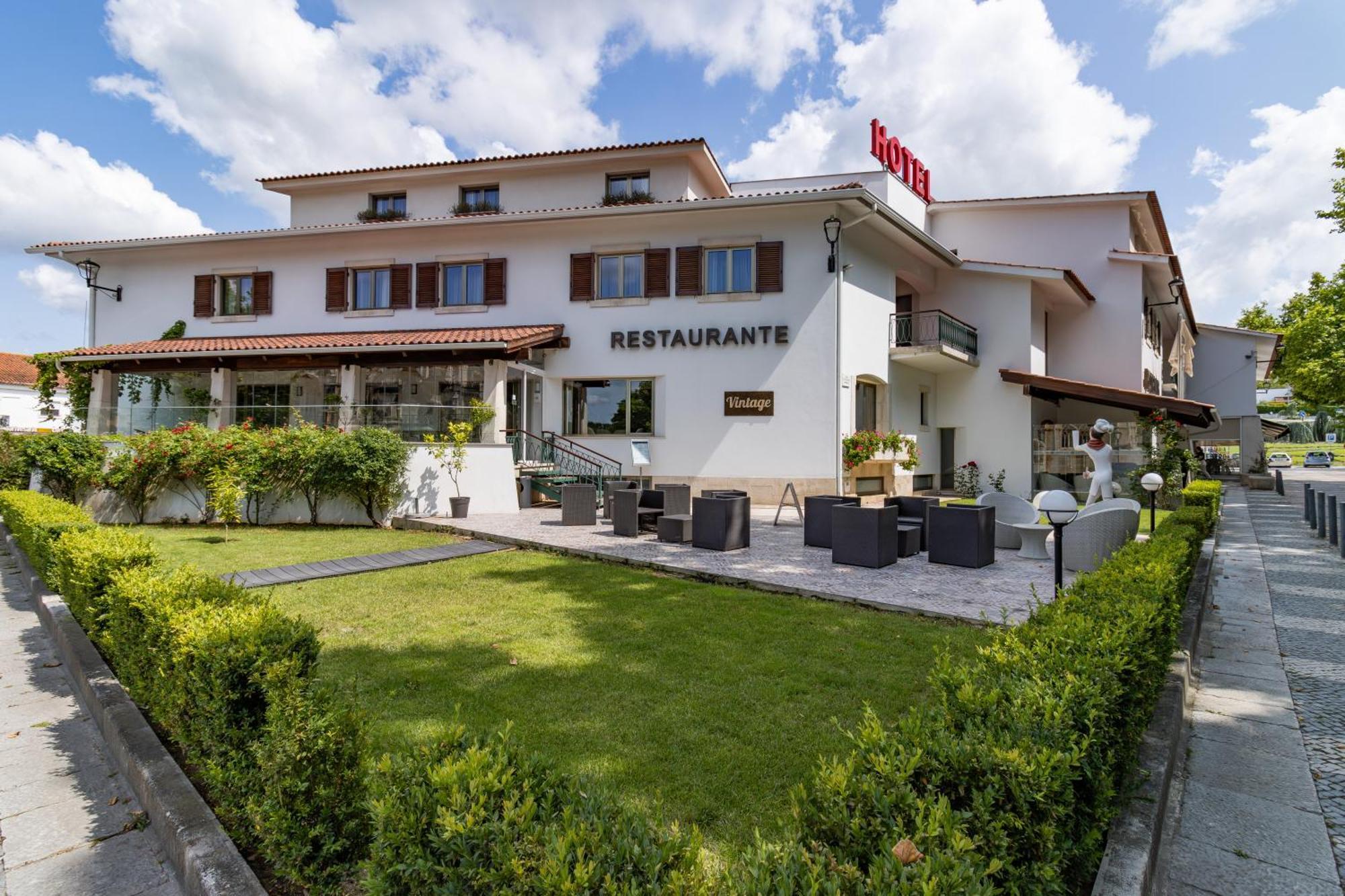 Hotel Lis Batalha Eksteriør billede