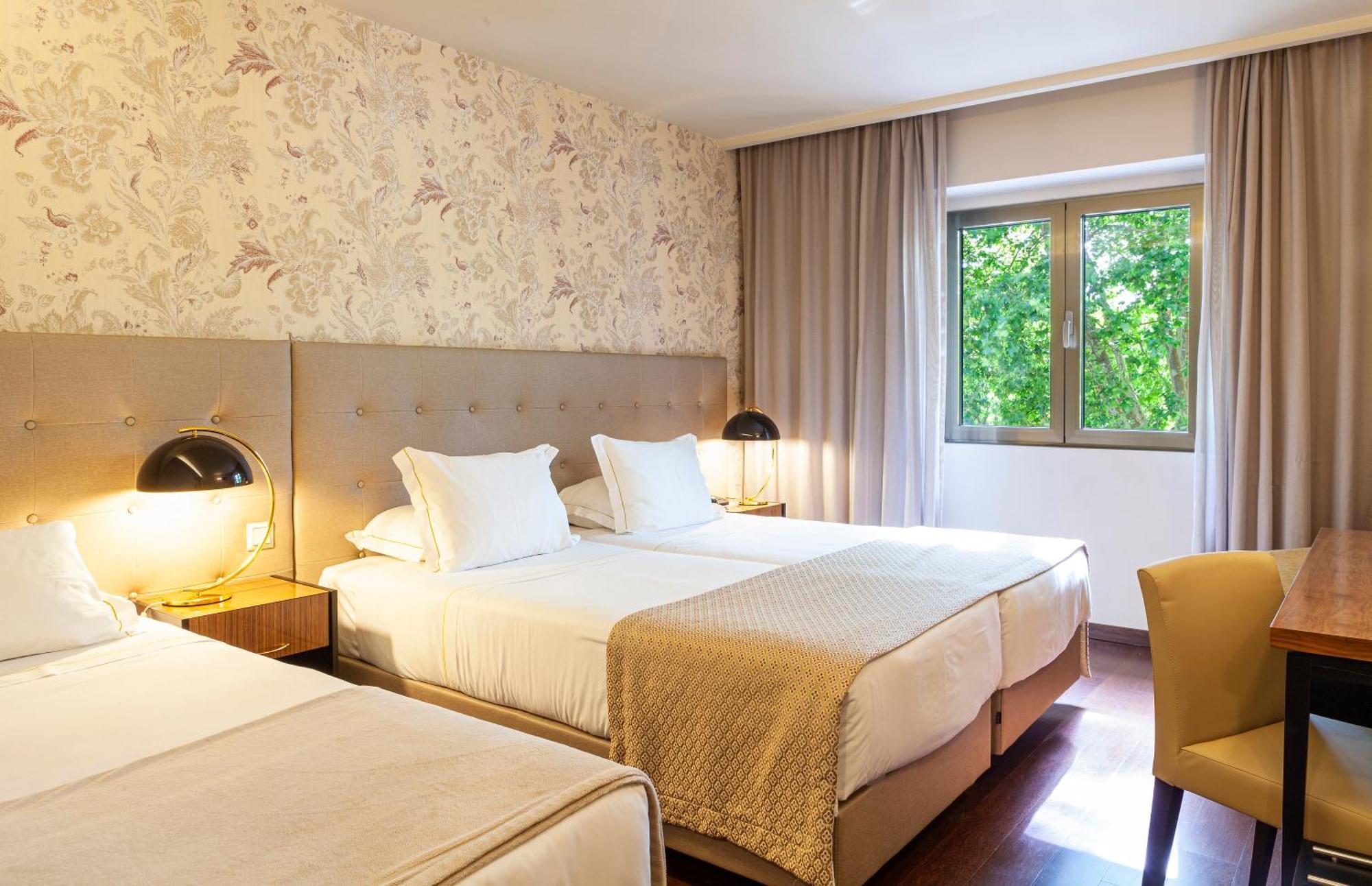 Hotel Lis Batalha Eksteriør billede